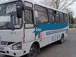 Avtobuslarda reklama Fargona/ Реклама на автобусах Фергане. - fotosurat 1