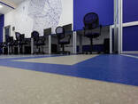 Bir hil linoleum - universal zamin qoplamasi. - fotosurat 6