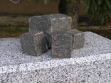 Брусчатка габбро колотая 10×10×10 см — от 52 EUR/т EXW Украина - фото 3