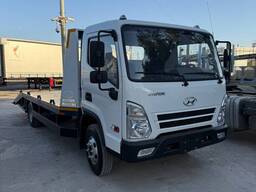 Эвакуатор с лебедкой и трапами платформой HYUNDAI EX8