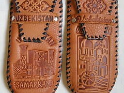 Кожаный очечник ручной работы.