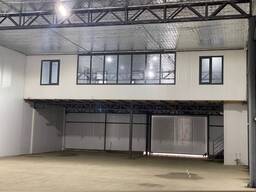 Ombor bilan ofis ijarasi, 400 kvadrat metr, QQS bilan o'tkazma
