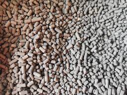 Покупаем промышленные катализаторы.