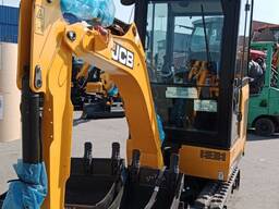 Продаётся Мини гусеничный экскаватор JCB 19C-1!