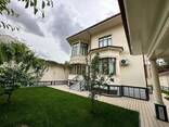 Продаю дом в Кибрае, 8 соток, евро ремонт, 2 этажа, 6 комнат, 4 с/у - фото 2