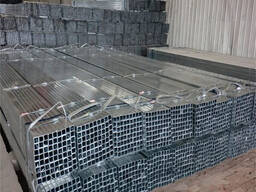 Профильная труба нержавеющая AISI 304 квадратная 40х40