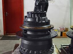 Vites qutisi yig'ilishi Komatsu PC1250