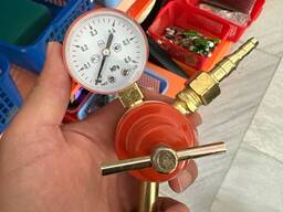 Редукторы газовые и кислородные