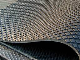 Резиновые маты (ковры) для коров и лошадей