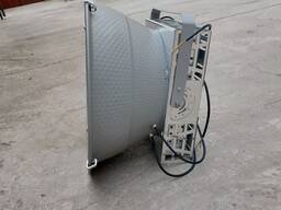 Рожекторы который может осветить до 300 м будет стоять на высоте 5 м