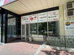 Срочно. офис в центре. 179м2. первый этаж. вдоль дороги.