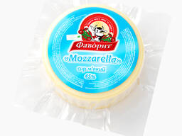 Сыр мягкий "Mozarella" 45% от ТМ "Фаворит"