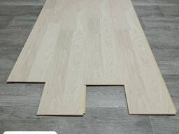 Tarket laminat linoleum