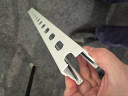 Travers, Profil, Quyosh pannelari uchun metal konstruksiyalar