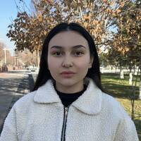 Azmidinova Shaxruza Ravshanbek qizi